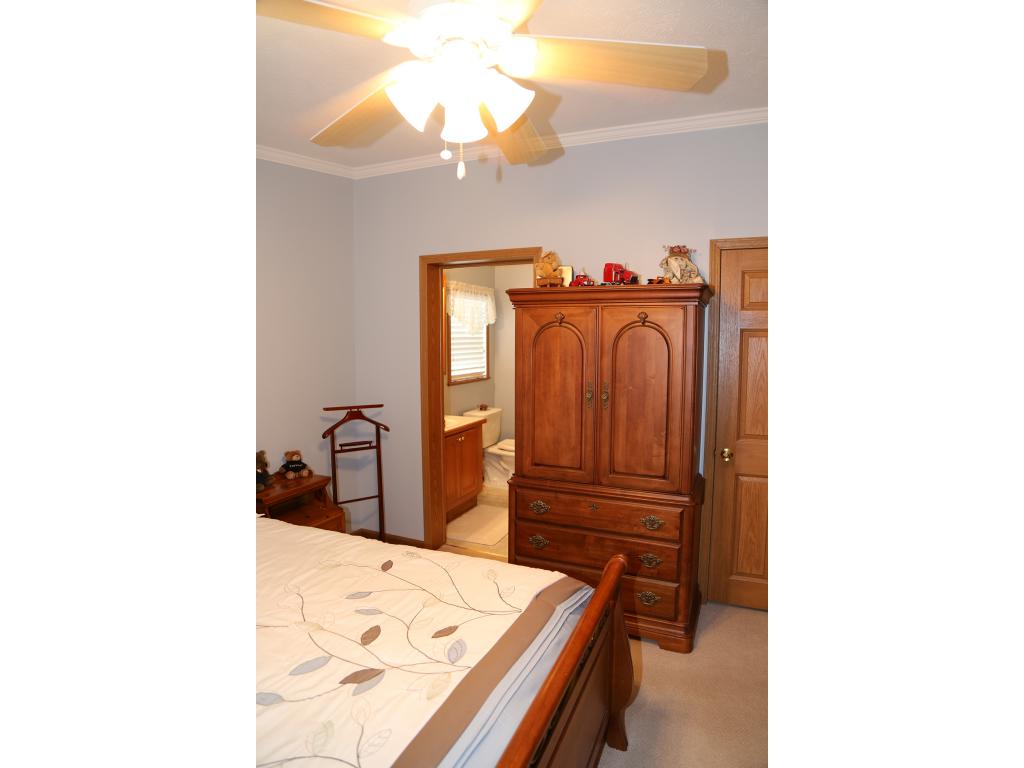 34 Ledgewood Way Manchester, NH 03104 - Photo 25 of 36 Gallery Image 25