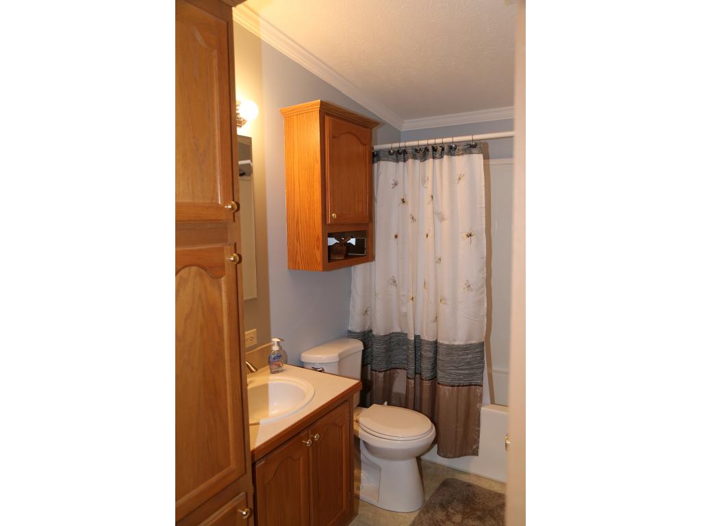 34 Ledgewood Way Manchester, NH 03104 - Photo 28 of 36 Gallery Image 28