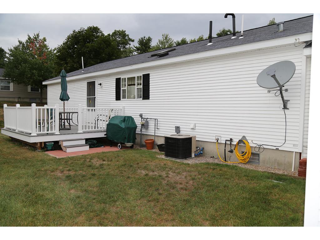 34 Ledgewood Way Manchester, NH 03104 - Photo 32 of 36 Gallery Image 32