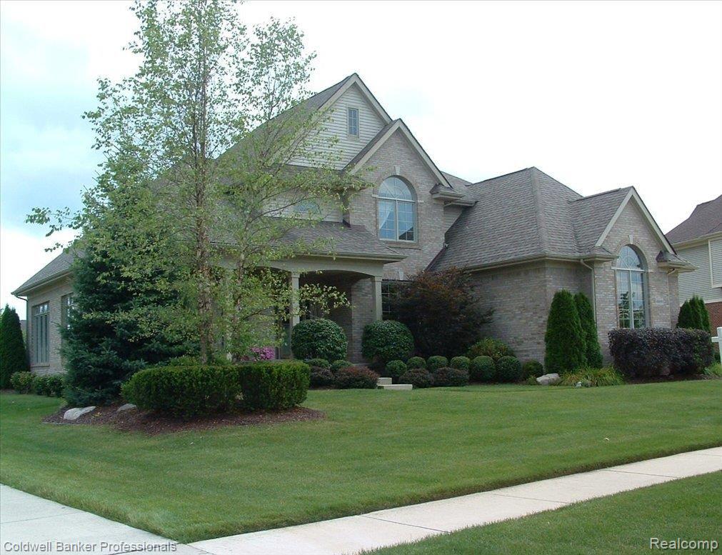 48090 Inveraray Road Canton, MI 48188 - Photo 1 of 12 INVERARAY 48090 FRONT SUMMER