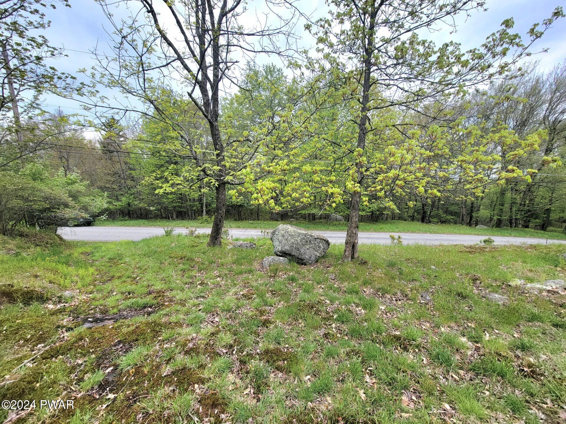 D17 Lookout Point Road Canadensis, PA 18325 - Photo 5 of 10
