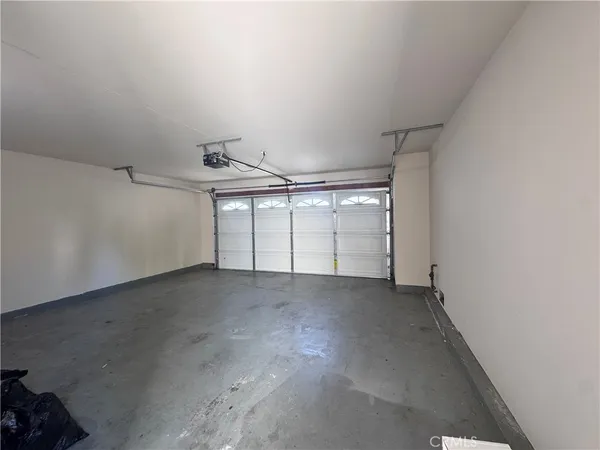 $3,500 | 1 Almador, Irvine, CA 92614