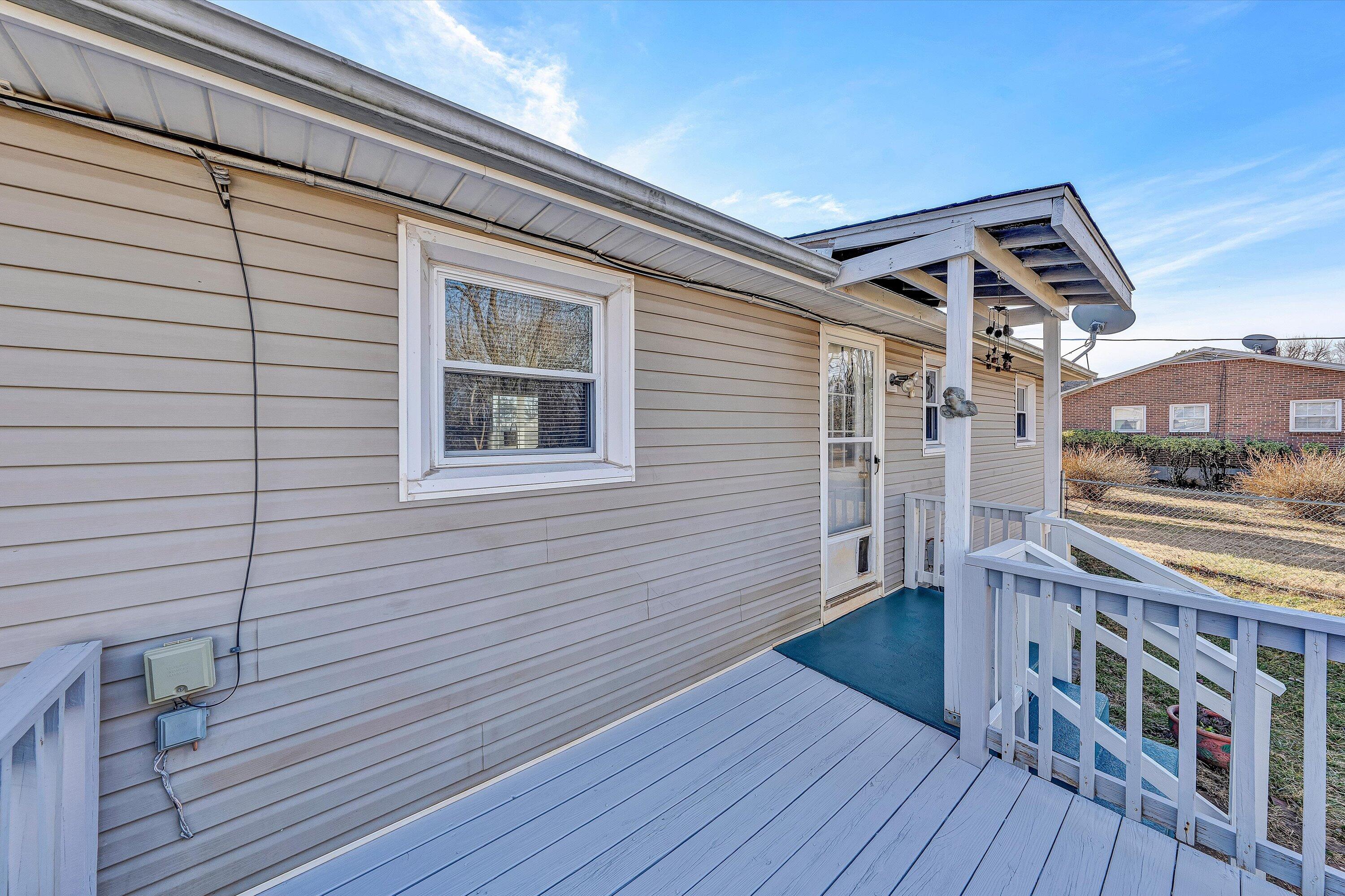 690 Scuffling Hill Road Rocky Mount, VA 24151 - Photo 21 of 24 Rear Deck