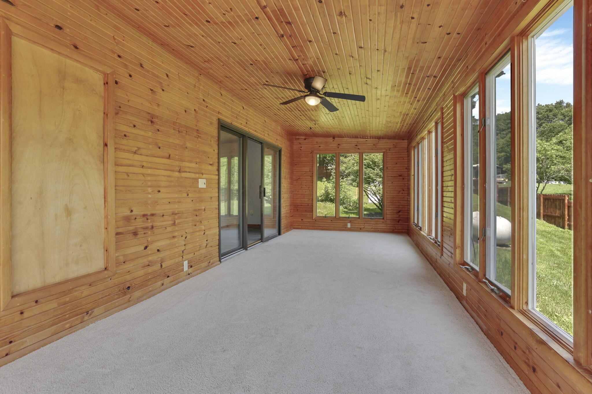 6228 Patton Road Northeast Newark, OH 43055 - Photo 22 of 55 38-web-or-mls-011A6635 (6)