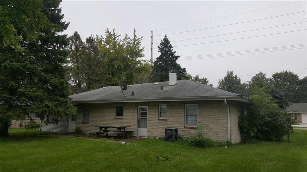 1916 Lindberg Road Anderson, IN 46012 - Photo 3 of 12