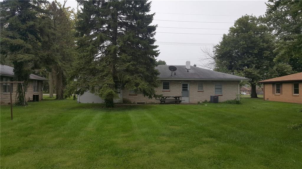 1916 Lindberg Road Anderson, IN 46012 - Photo 4 of 12