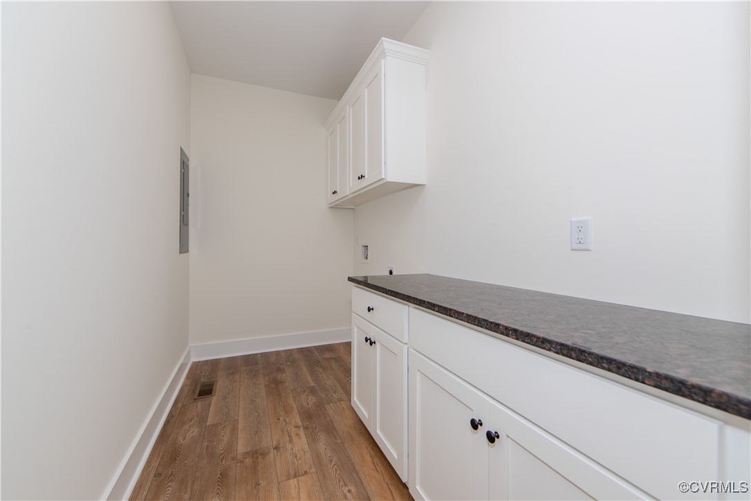 2517 Jackson Shop Road Goochland, VA 23063 - Photo 21 of 25 You will stay organized with this laundry room. Wi