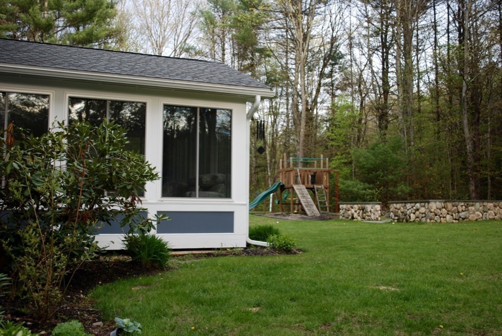 7 Pine Meadow Road Phillipston, MA 01331 - Photo 4 of 20