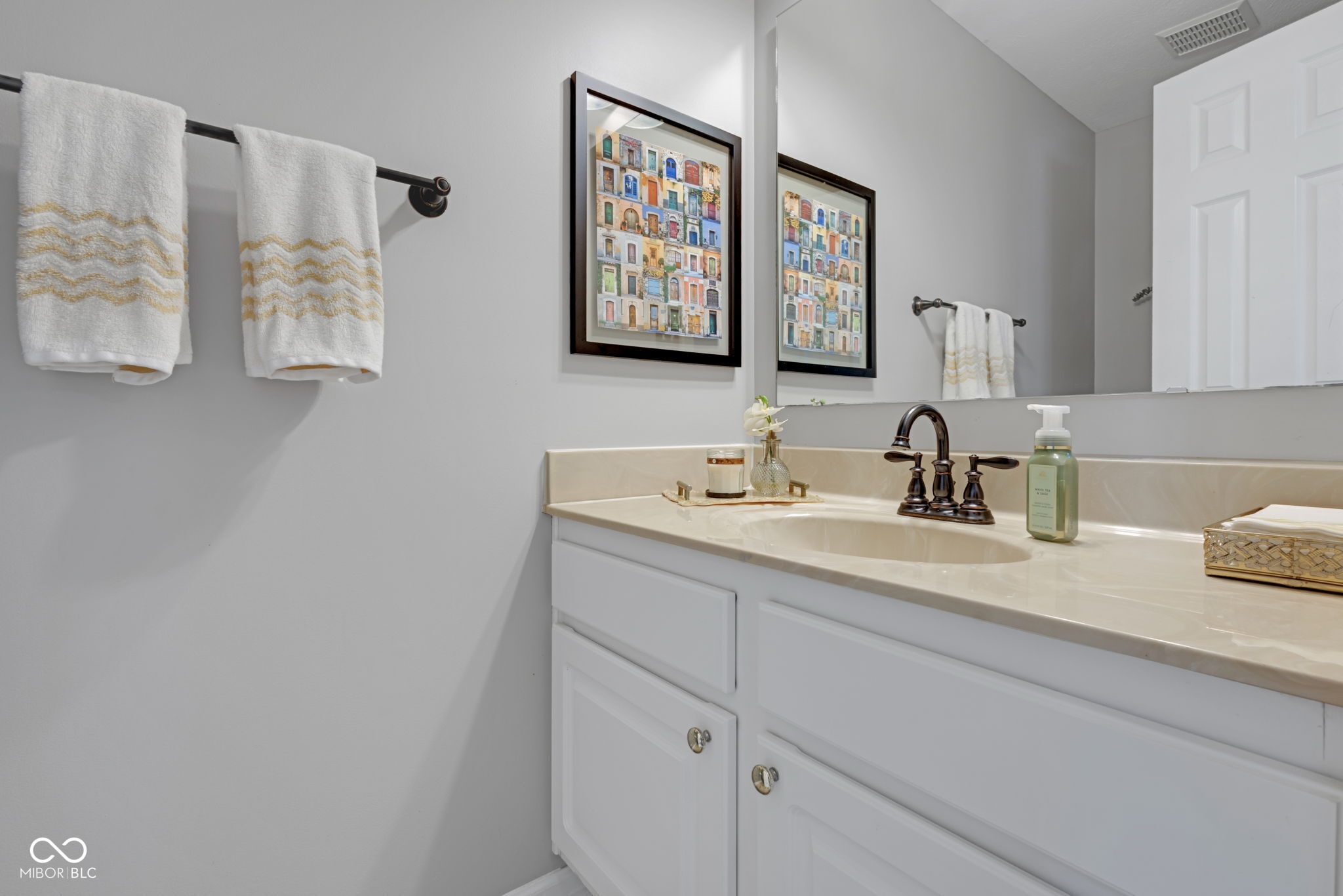 11347 Whitewater Way Fishers, IN 46037 - Photo 26 of 91 Gallery Image 26