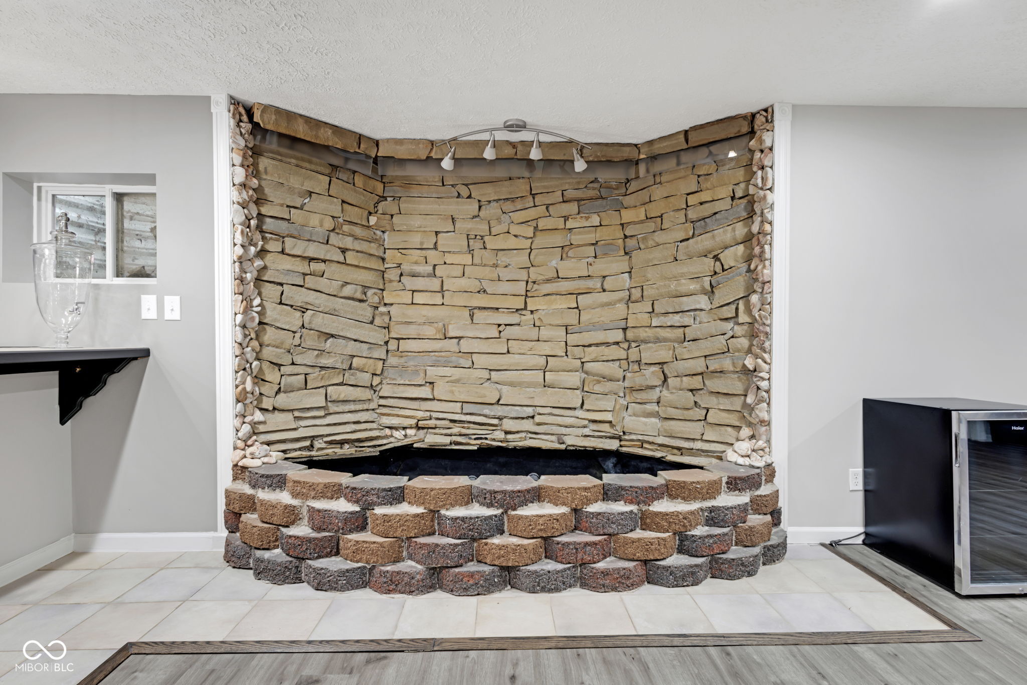 11347 Whitewater Way Fishers, IN 46037 - Photo 37 of 91 Gallery Image 37