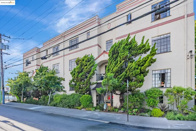 $627,000 | 848 Stannage Avenue, Unit 11, Albany, CA 94706