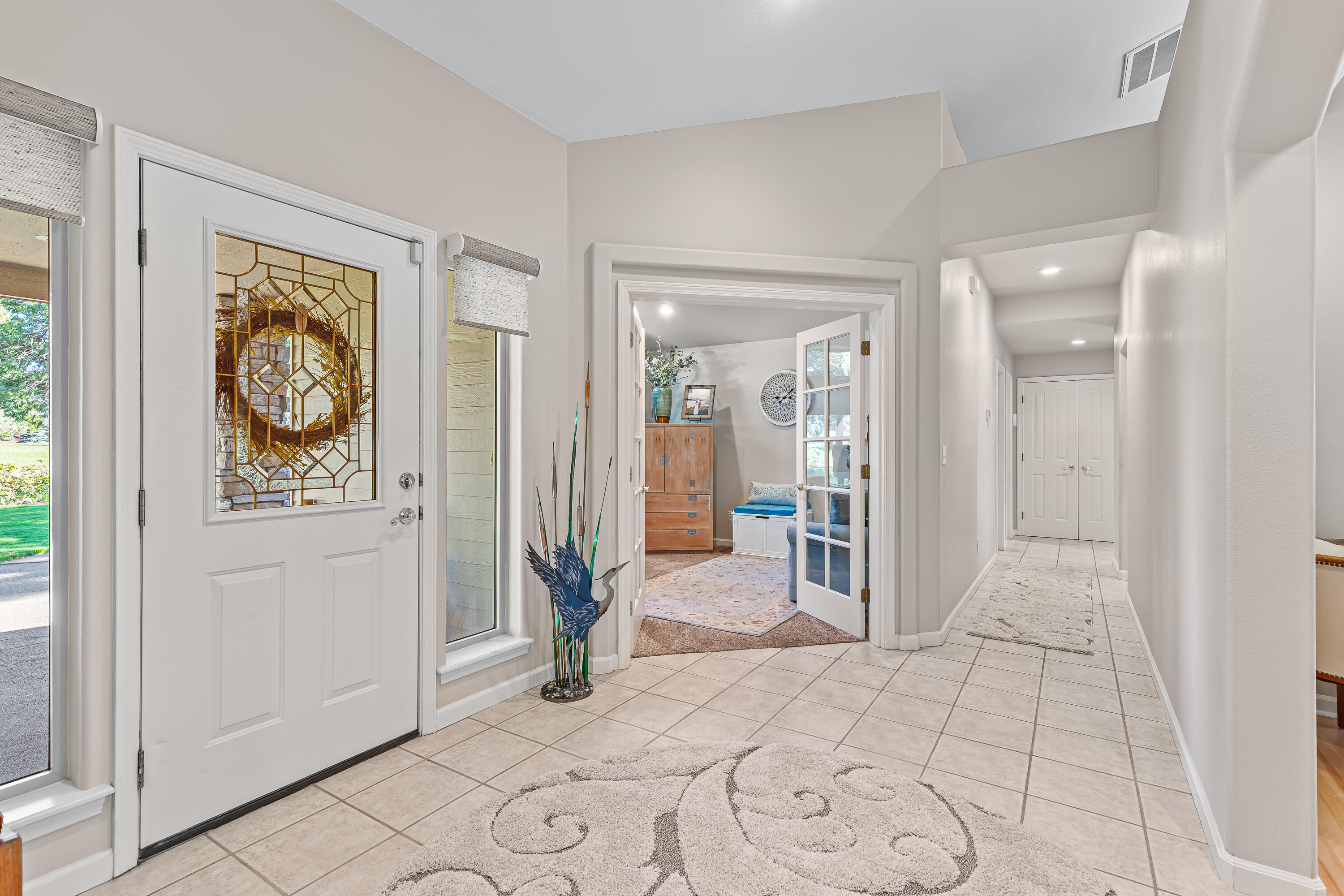 6133 Cooper's Hawk Road Klamath Falls, OR 97601 - Photo 5 of 38 9R9A5563