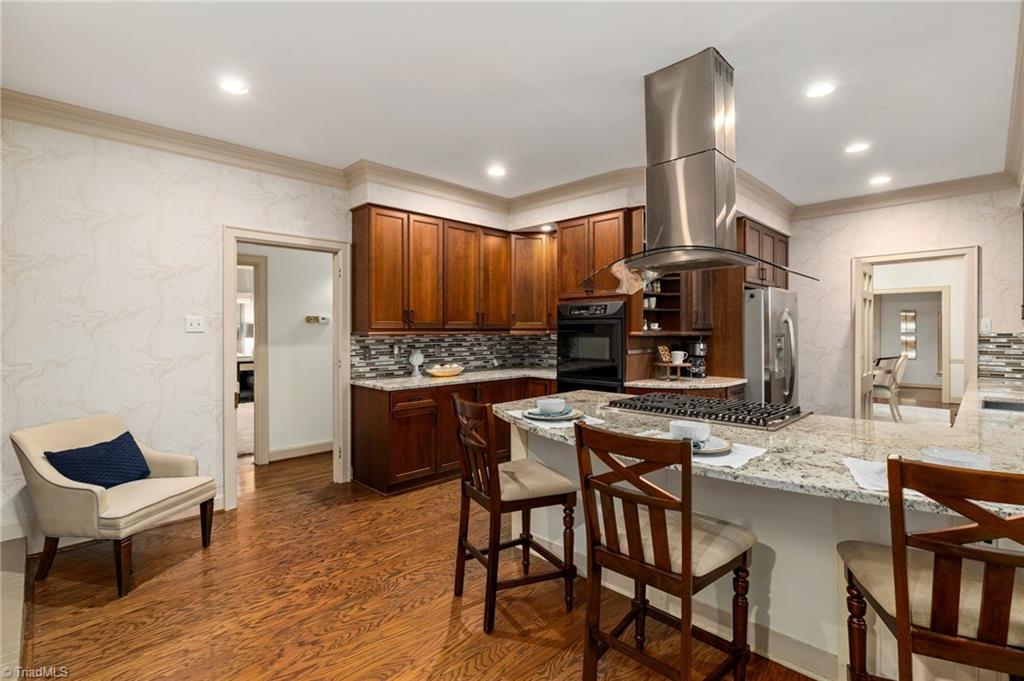 201 Cascade Drive High Point, NC 27265 - Photo 17 of 50