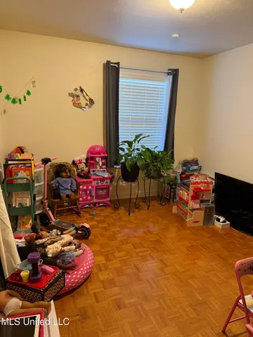 $215,000 | 23 Beverly Drive, Natchez, MS 39120