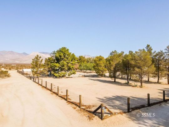 2907 Pi On Ridgecrest, CA 93555 - Photo 5 of 13