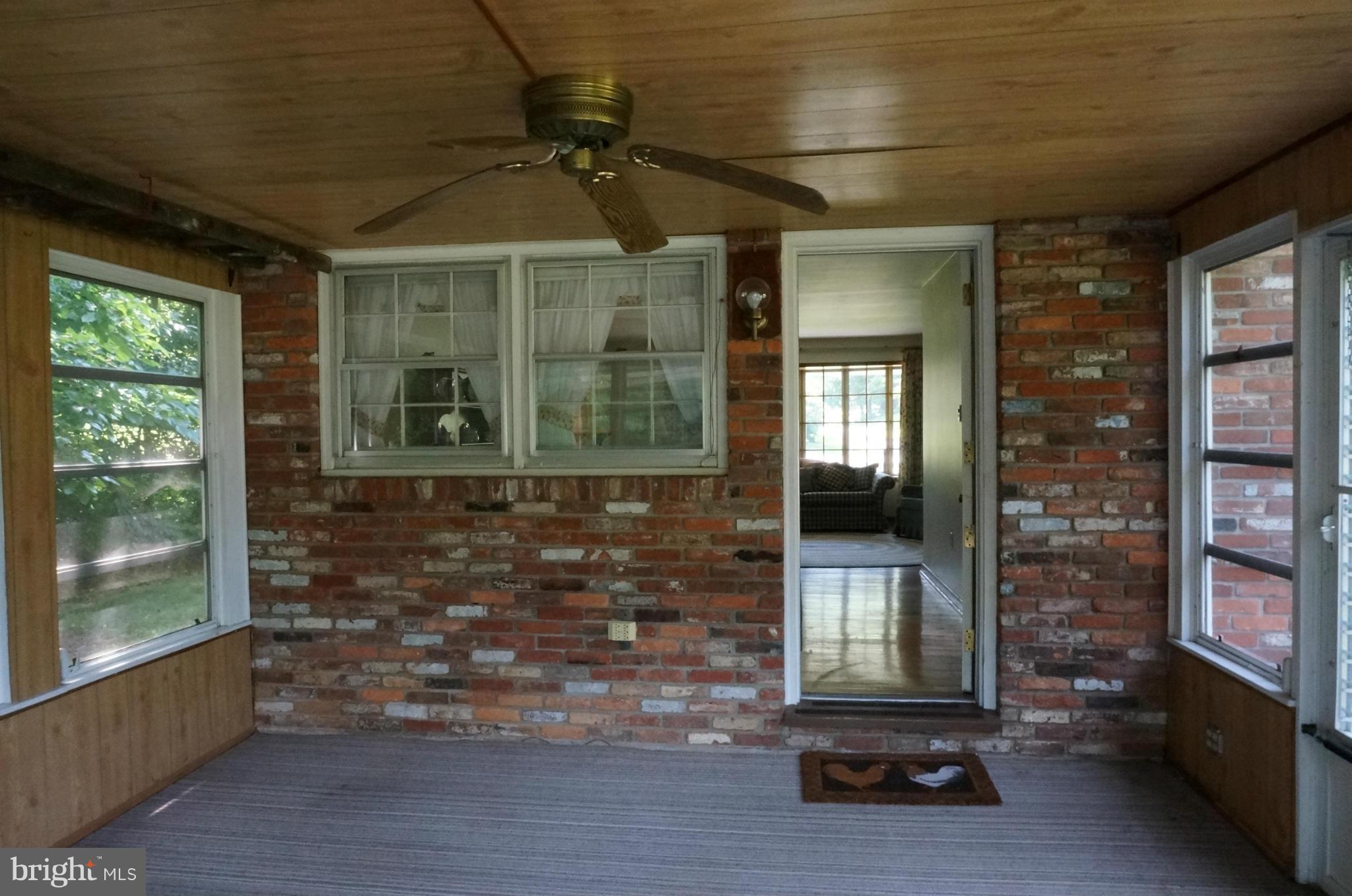 17816 Pin Oak Road Hagerstown, MD 21740 - Photo 25 of 29 Sun Room Off Dining Room
