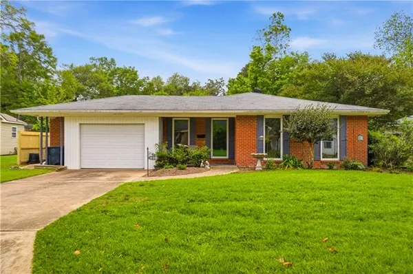$239,500 | 419 Adelaide Street, Natchitoches, LA 71457