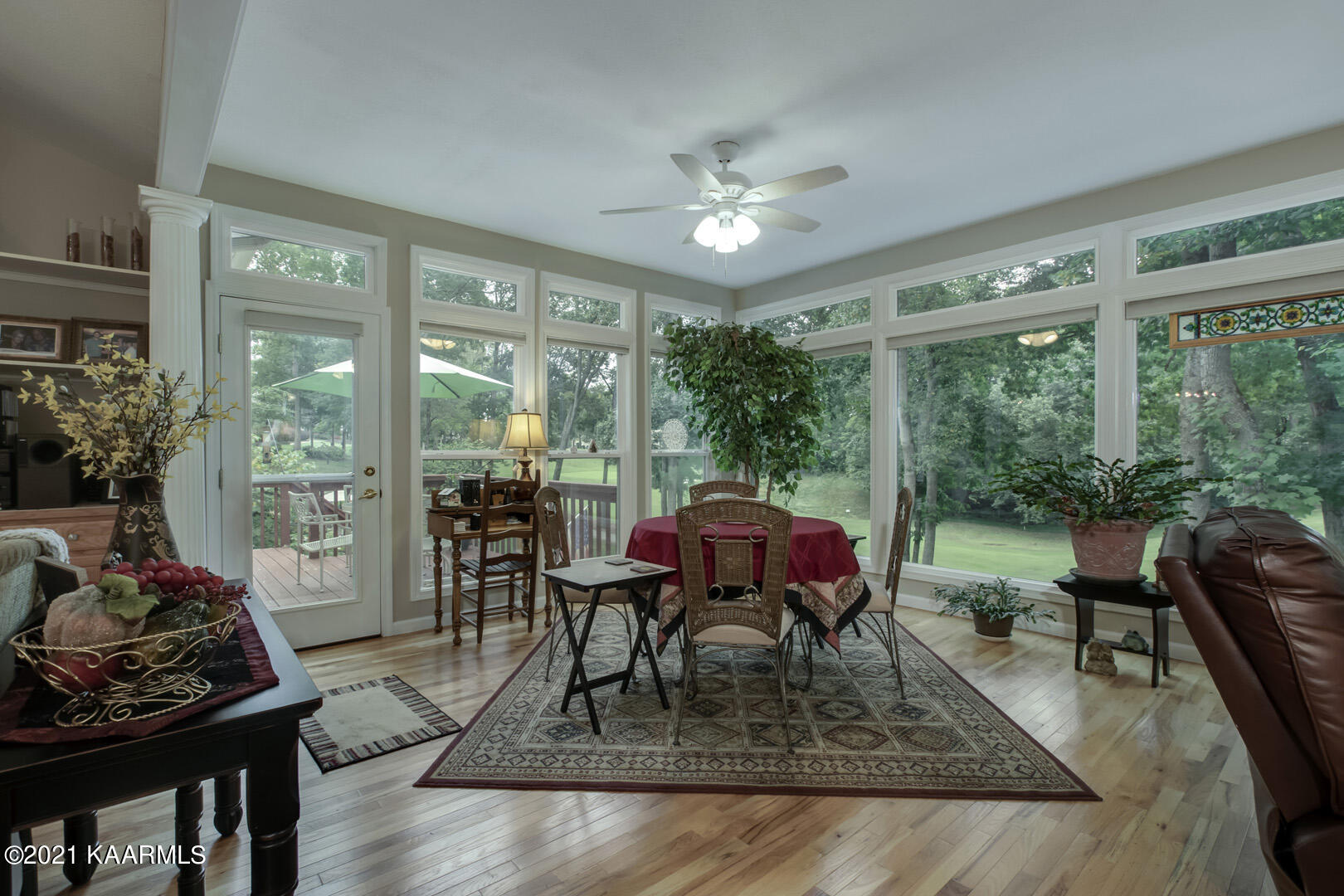 123 Inata Circle Loudon, TN 37774 - Photo 11 of 40 11_123 Inata Circle_SunRoom03