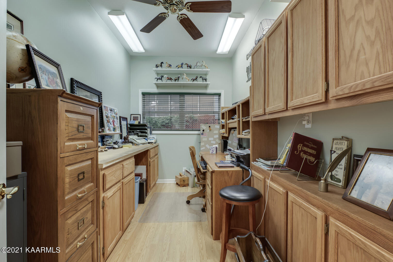 123 Inata Circle Loudon, TN 37774 - Photo 22 of 40 22_123 Inata Circle_Office