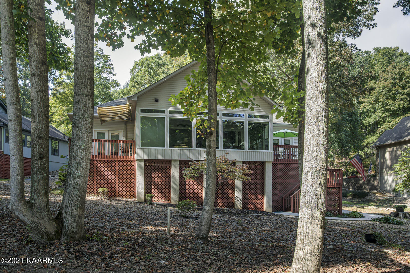 123 Inata Circle Loudon, TN 37774 - Photo 34 of 40 34_123 Inata Circle_Back