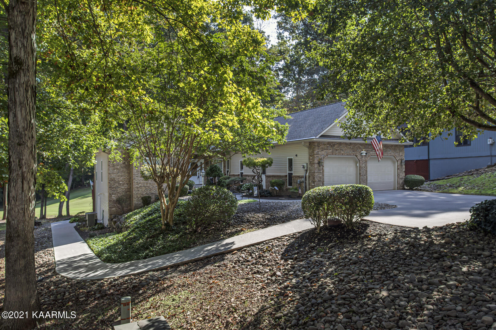123 Inata Circle Loudon, TN 37774 - Photo 35 of 40 35_123 Inata Circle_SideCartPath