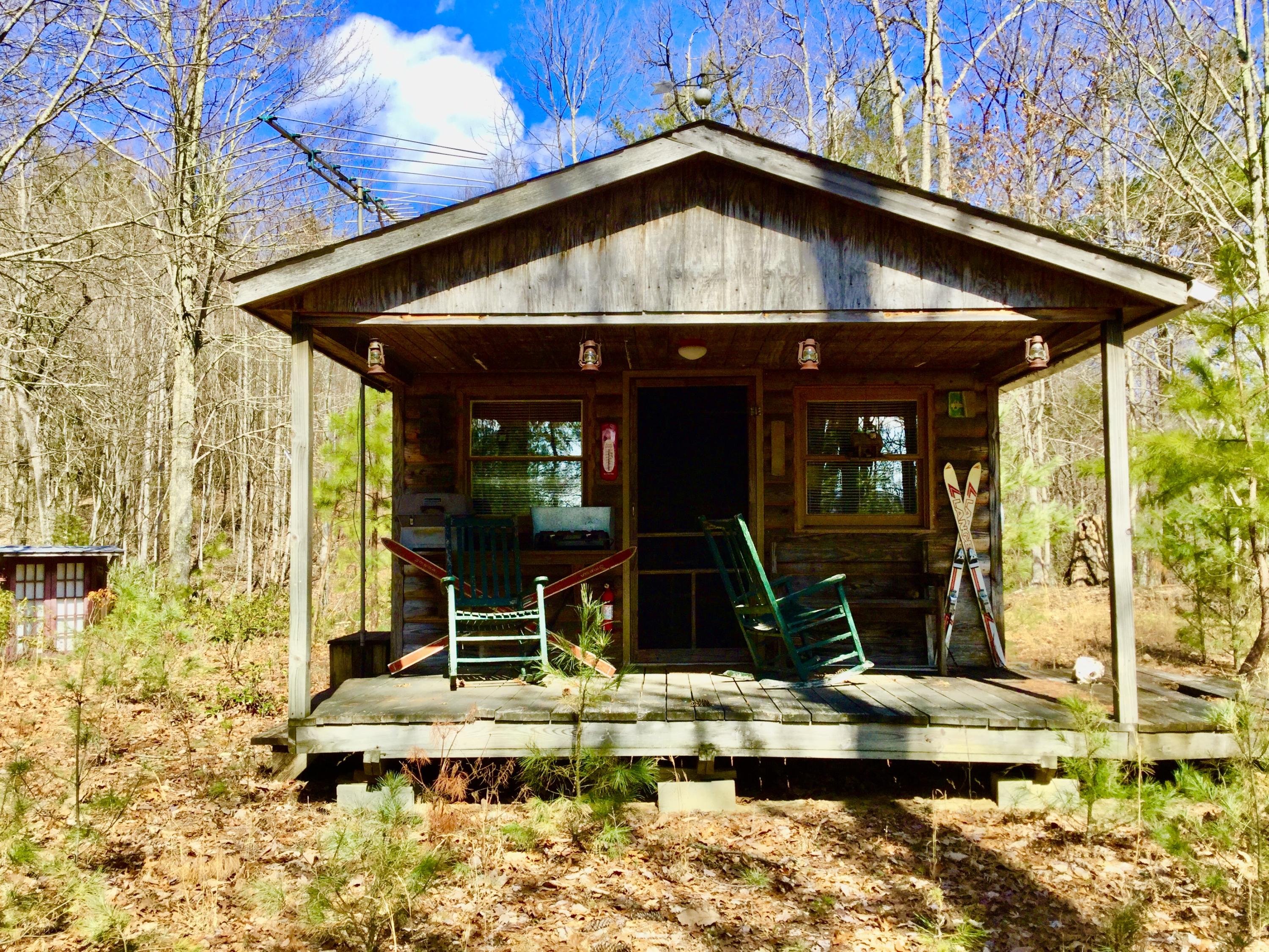 North Heaton Branch Road Butler, TN 37640 - Photo 1 of 40 Pic 2