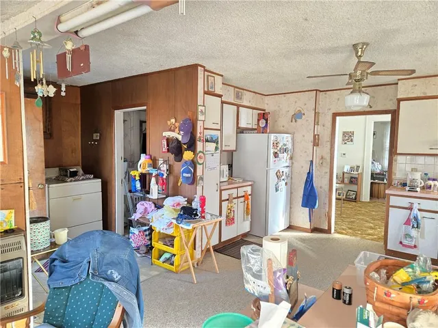 $69,900 | 310 East 5th Street, Cherryvale, KS 67335