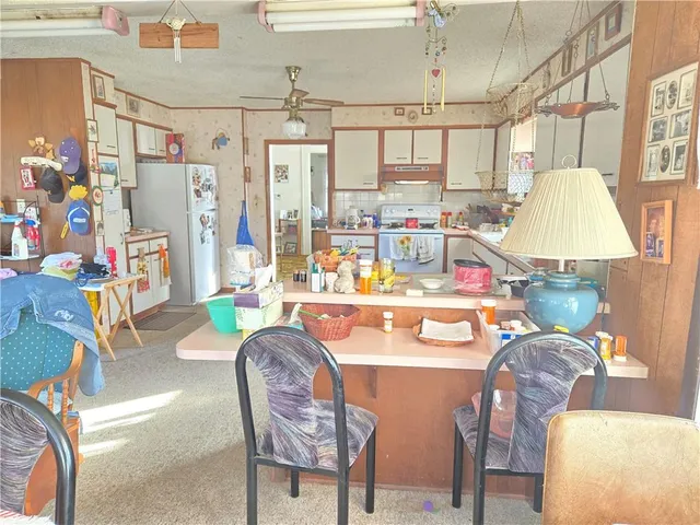 $69,900 | 310 East 5th Street, Cherryvale, KS 67335