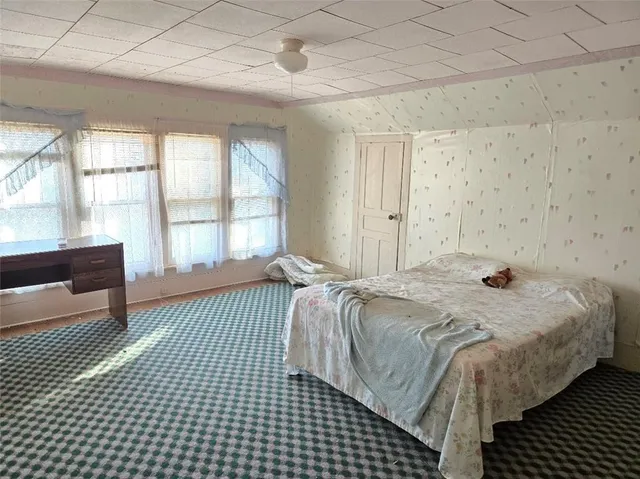 $69,900 | 310 East 5th Street, Cherryvale, KS 67335