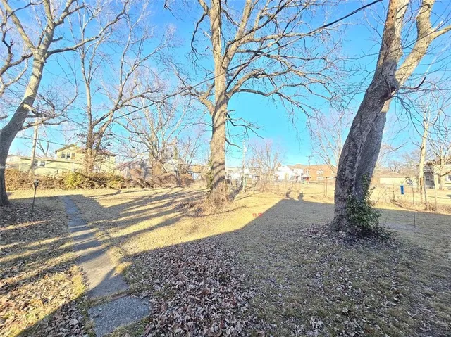 $69,900 | 310 East 5th Street, Cherryvale, KS 67335