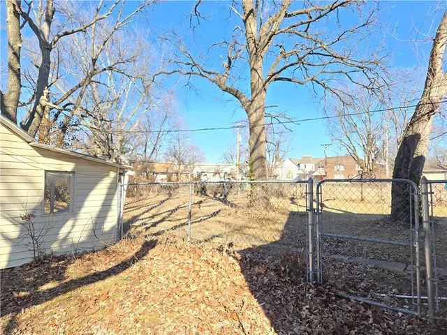 $69,900 | 310 East 5th Street, Cherryvale, KS 67335