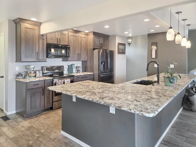 $650,000 | 1705 North Heights Circle, Sheridan, WY 82801