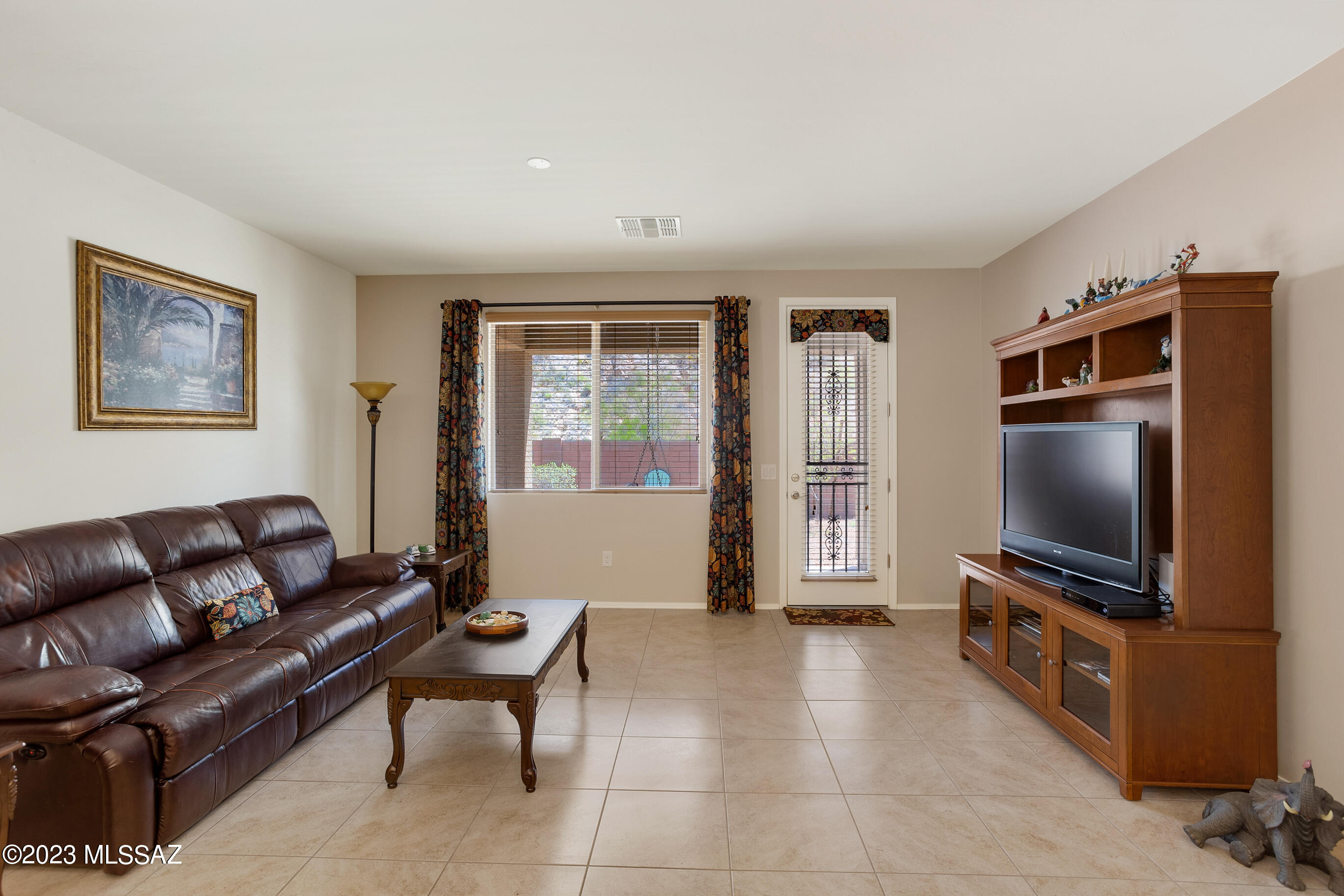 38809 South Running Roses Lane Tucson, AZ 85739 - Photo 21 of 25