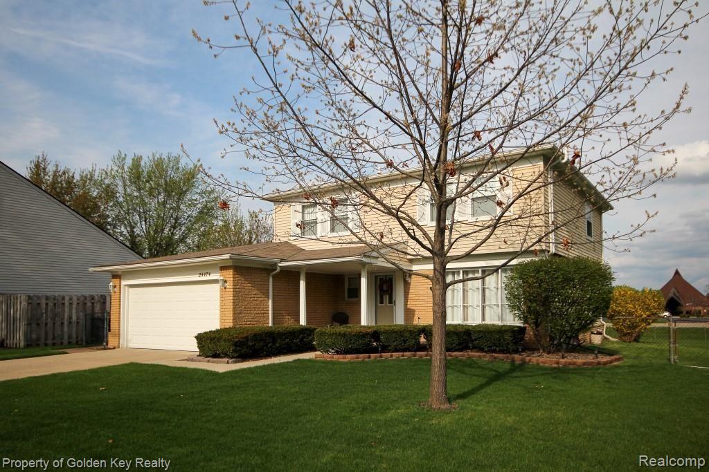 24474 Kings Pointe Novi, MI 48375 - Photo 8 of 42 IMG_2710 (Custom).jpg