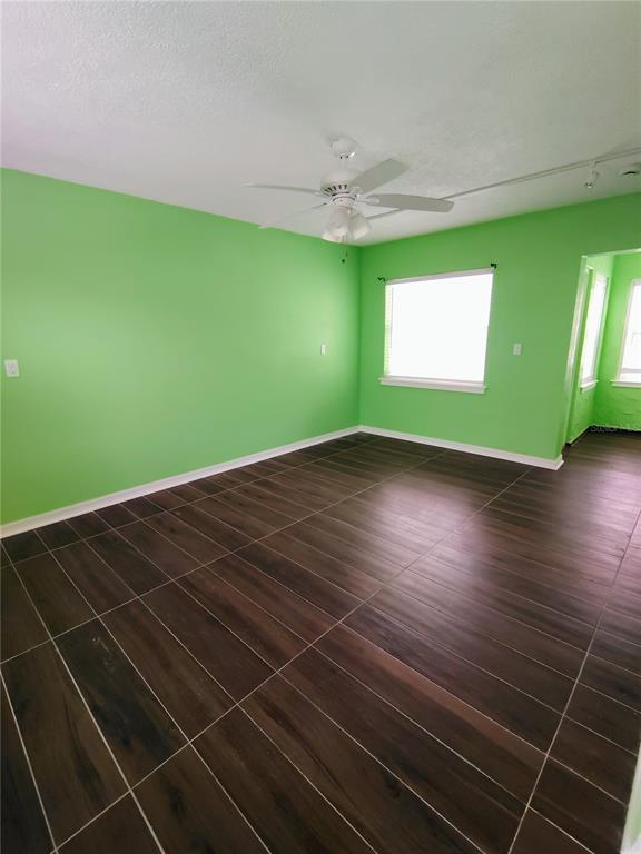 115 145th Avenue, Unit 3 Madeira Beach, FL 33708 - Photo 7 of 12