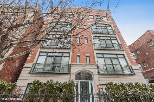 $542,000 | 727 West Belmont Avenue, Unit 7, Chicago, IL 60657