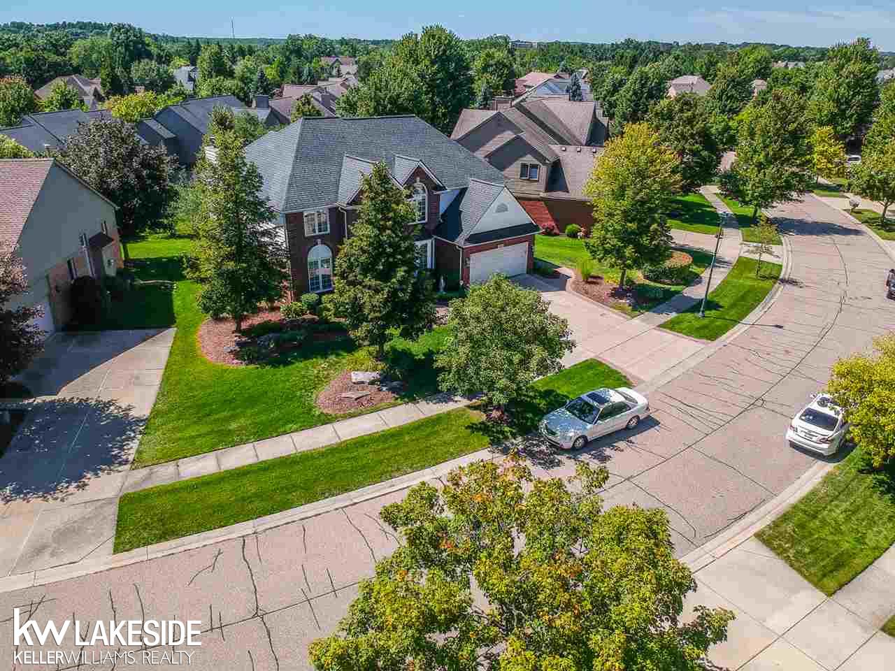 1078 Bloomview Circle Rochester, MI 48307 - Photo 6 of 40