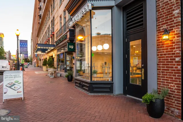 $1,125,000 | 616 E Street Northwest, Unit 1152, Washington, DC 20004