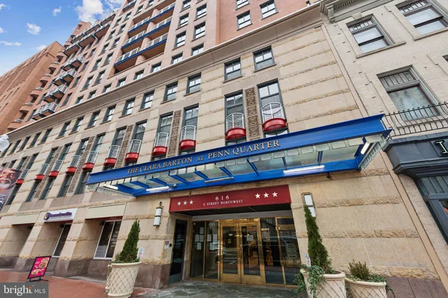 $1,125,000 | 616 E Street Northwest, Unit 1152, Washington, DC 20004