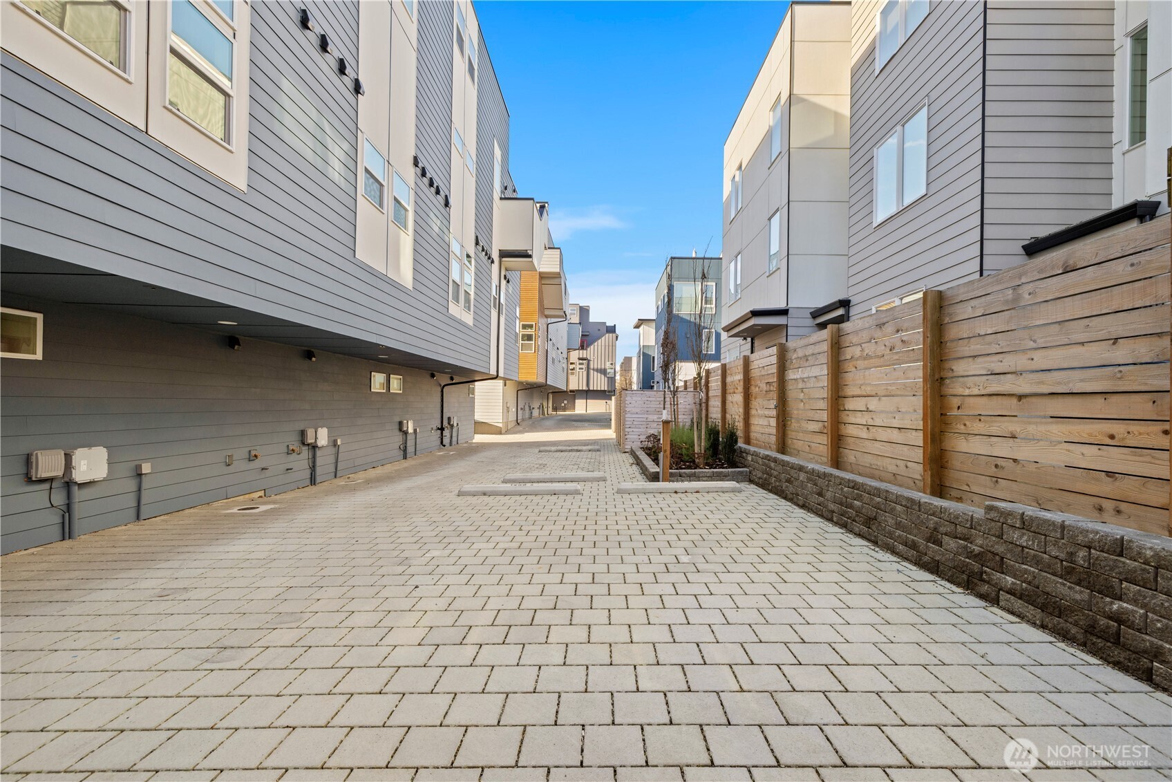 1208 A Northwest 83rd Street Seattle, WA 98117 - Photo 25 of 27