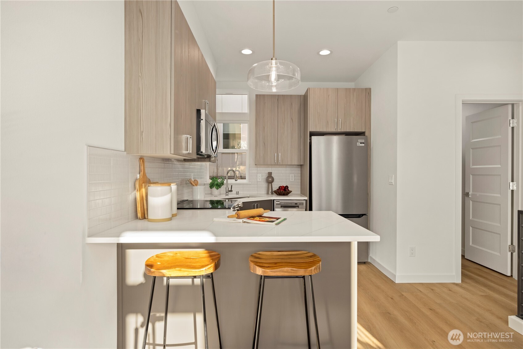 1208 A Northwest 83rd Street Seattle, WA 98117 - Photo 8 of 27