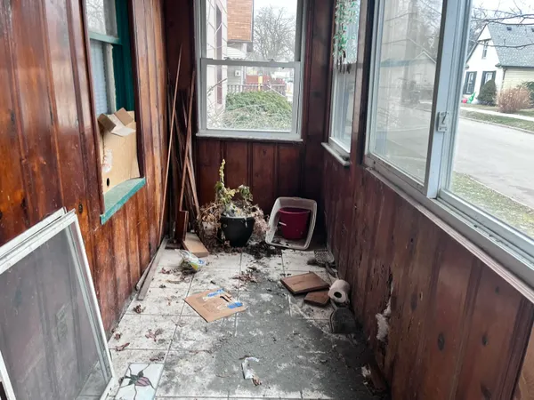 $14,900 | 46 East James Street, River Rouge, MI 48218