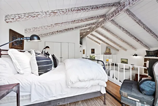 $3,995 | 31531 Bluff Drive, Unit BACK, Laguna Beach, CA 92651