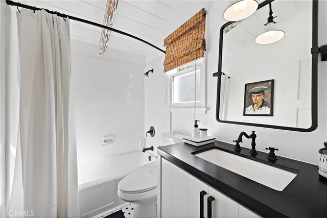 $3,995 | 31531 Bluff Drive, Unit BACK, Laguna Beach, CA 92651