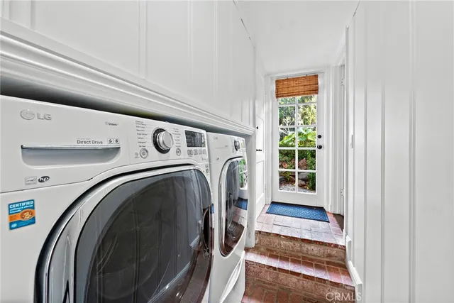 $3,995 | 31531 Bluff Drive, Unit BACK, Laguna Beach, CA 92651