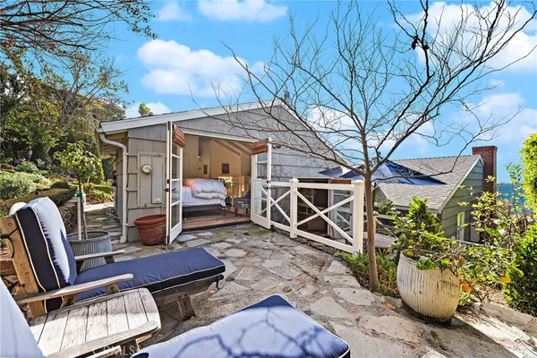 $3,750 | 31531 Bluff Drive, Unit BACK, Laguna Beach, CA 92651