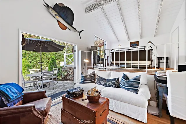 $3,995 | 31531 Bluff Drive, Unit BACK, Laguna Beach, CA 92651