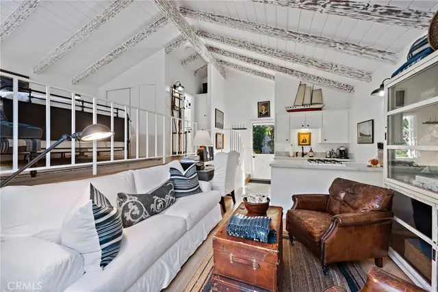 $3,995 | 31531 Bluff Drive, Unit BACK, Laguna Beach, CA 92651