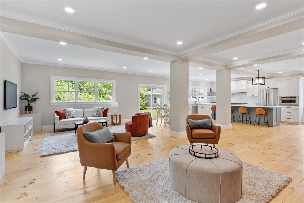 231 Concord Road Bedford, MA 01730 - Photo 21 of 42 Gallery Image 21