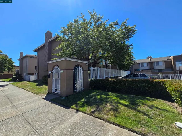 $3,500 | 2121 Vale Road, Unit 46, San Pablo, CA 94806